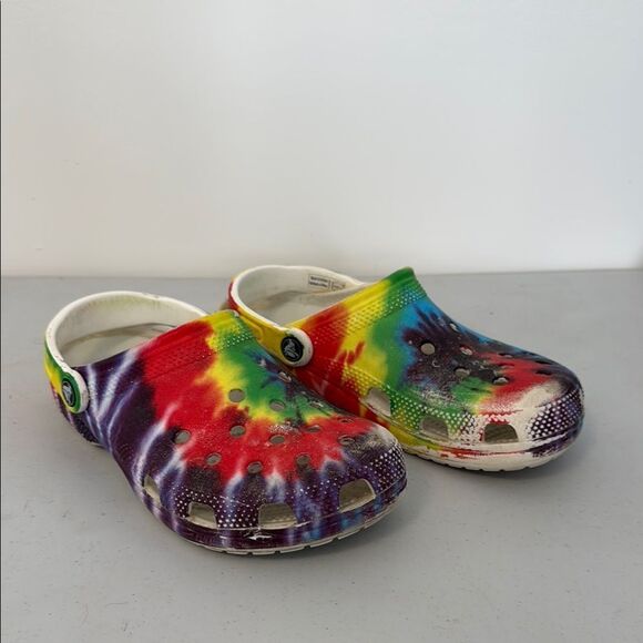 Crocs colourful unisex Clogs M6 W8 - Picture 1 of 5